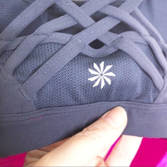 Athleta Active Top w/Built-in Sports Bra - Picture 3 of 5